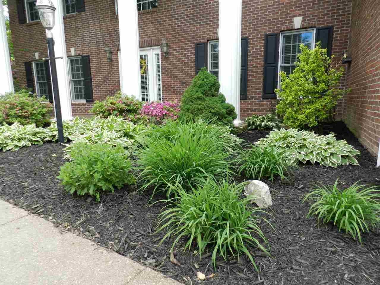 916 Woodridge Ct, Newburgh, IN 47630 photo 2