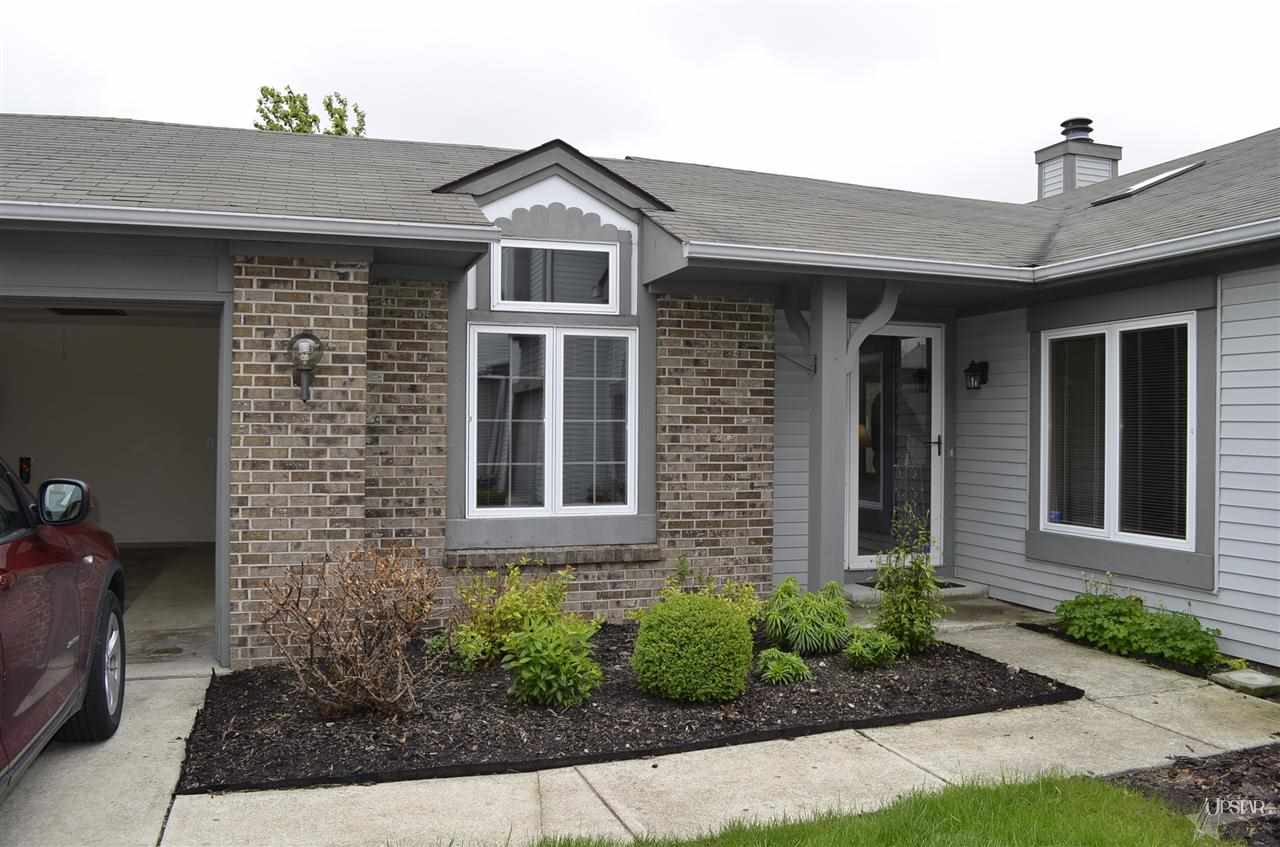 6410 Langwood Blvd, Fort Wayne, IN 46835 photo 2