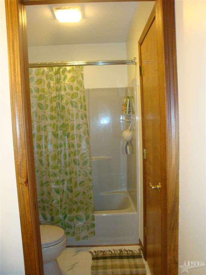 8324 N Brown Rd, Columbia City, IN 46725 photo 13