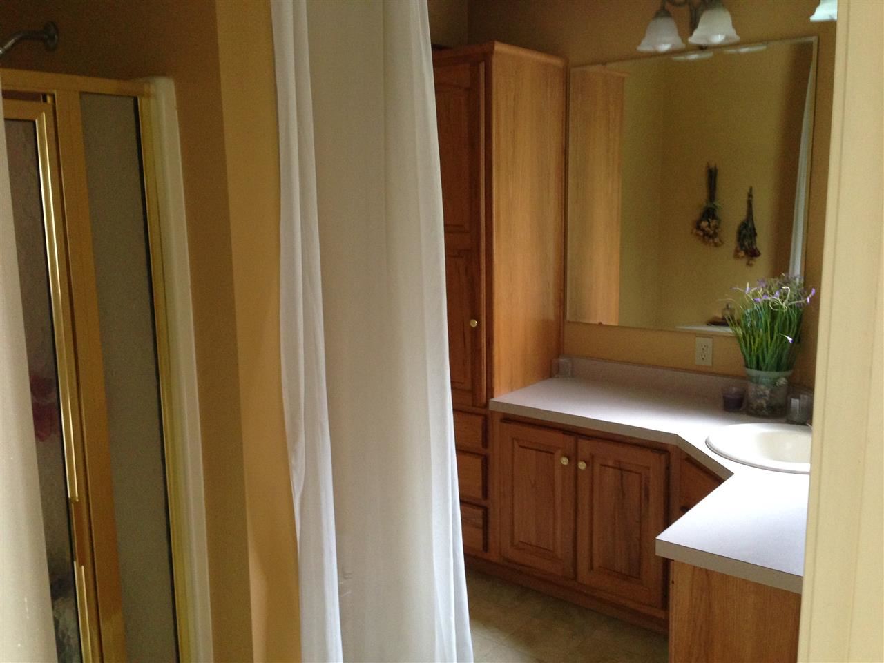 935 W 275 N, Angola, IN 46703 photo 17