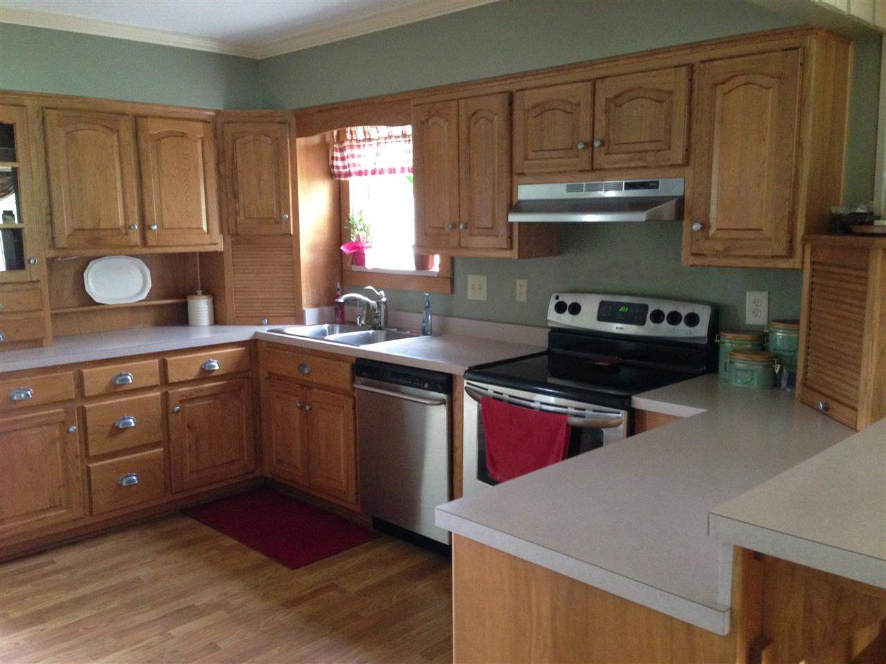 935 W 275 N, Angola, IN 46703 photo 6