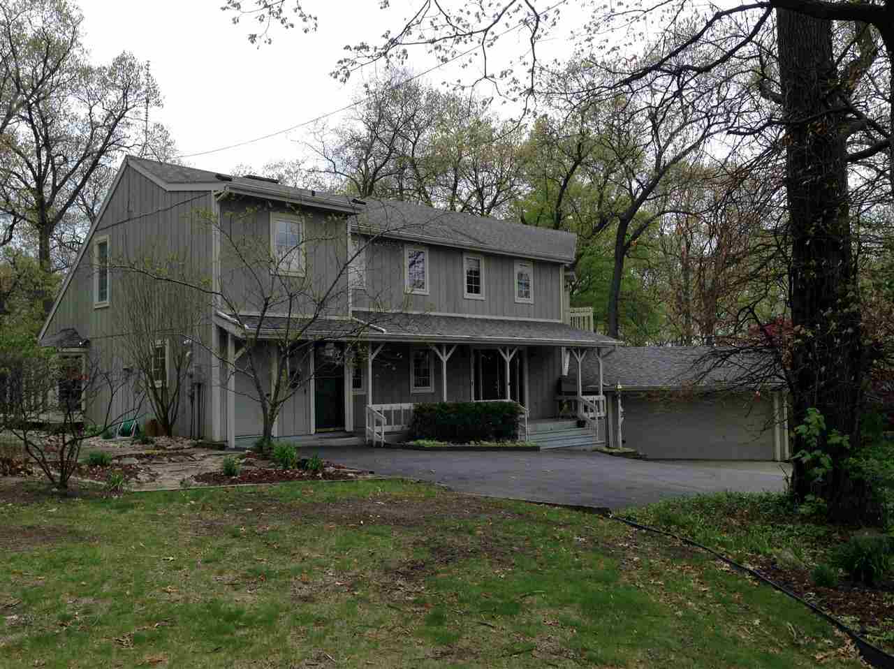 935 W 275 N, Angola, IN 46703 photo 3