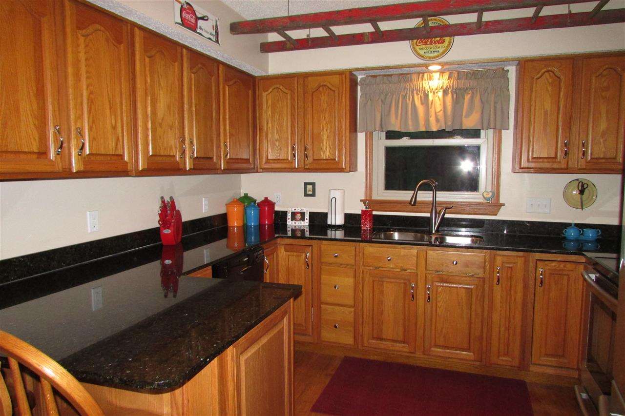 500 S Pelzer Rd, Boonville, IN 47601 photo 7