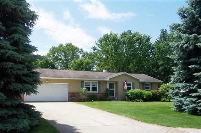 22156 Farmwood Dr, Bristol, IN 46507 photo 1