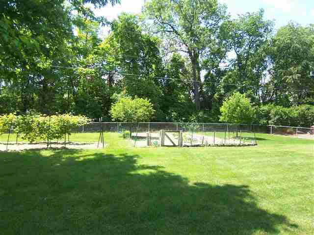 22156 Farmwood Dr, Bristol, IN 46507 photo 20