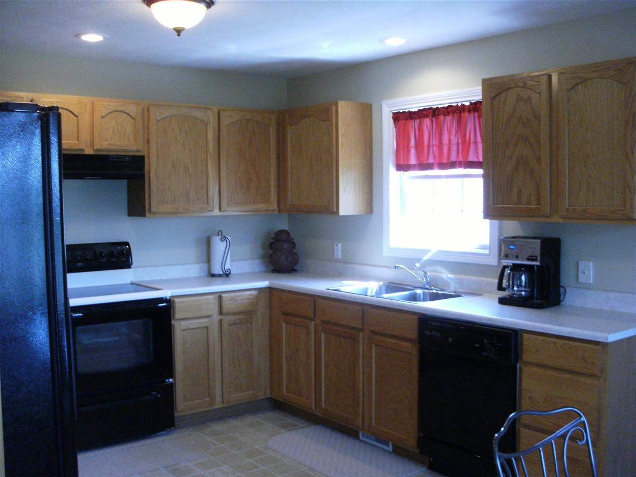 2664 S Isabel Ct, Bloomington, IN 47403 photo 2