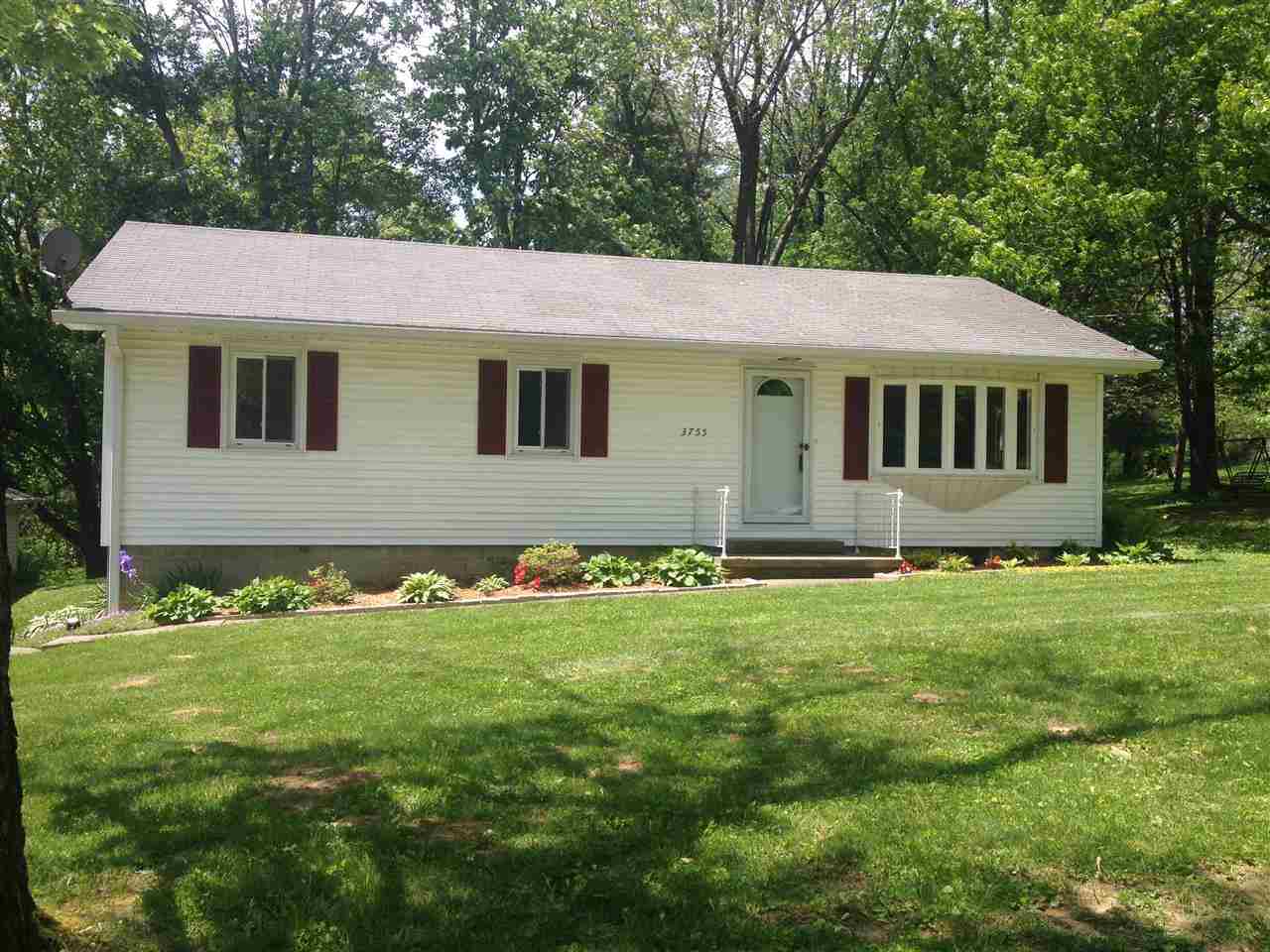 3755 W Woodyard Rd, Bloomington, IN 47404 photo 1