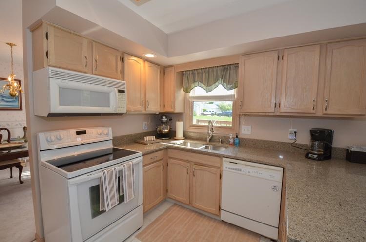51642 Harvester Dr, Granger, IN 46530 photo 11