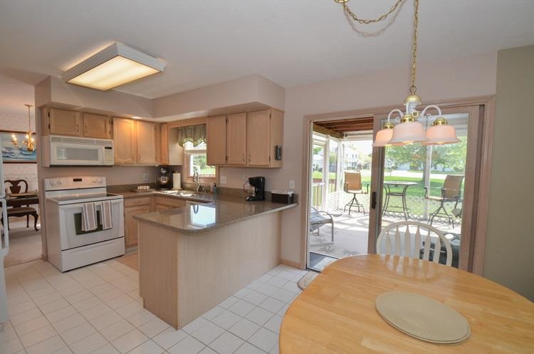 51642 Harvester Dr, Granger, IN 46530 photo 9