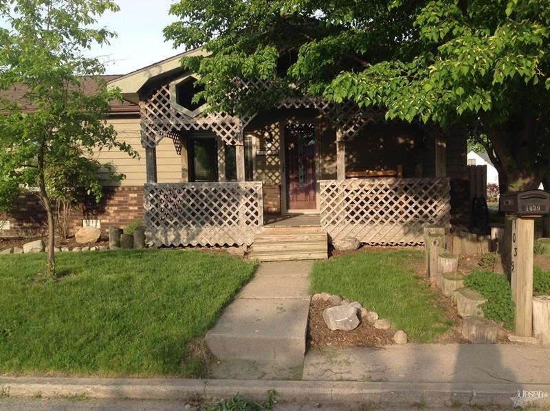 1039 Vine St, Decatur, IN 46733 photo 2