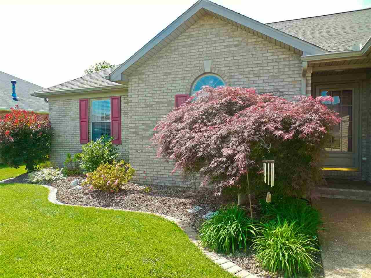 643 Sterchi Dr, Evansville, IN 47711 photo 2