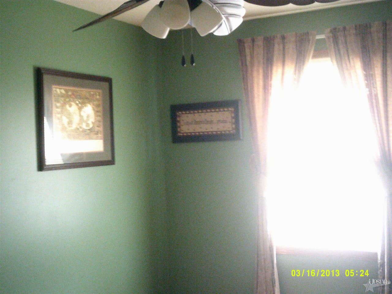 8656 E Diane Dr, Ossian, IN 46777 photo 11
