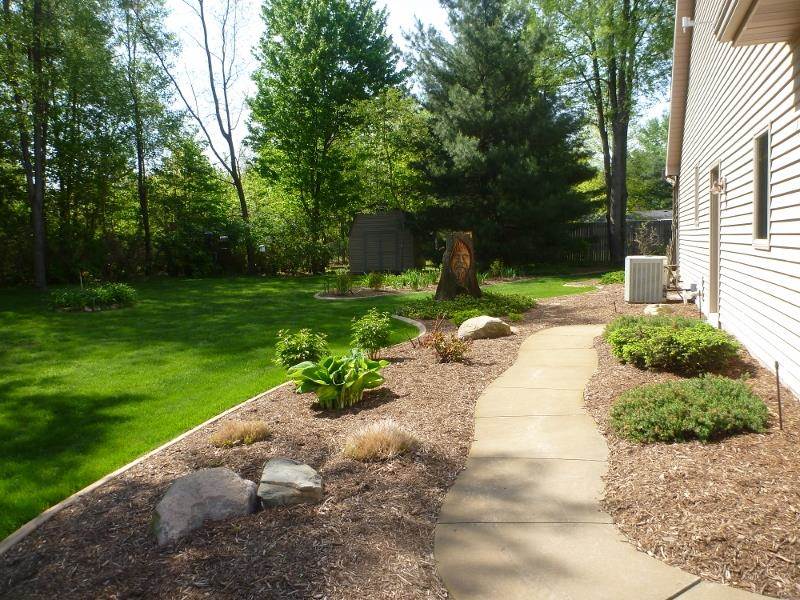 26652 Fields Farm Trl, Elkhart, IN 46514 photo 3