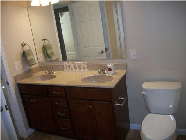 613 Riverstone Ct, Evansville, IN 47720 photo 21