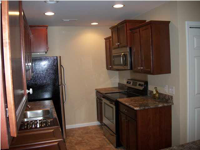613 Riverstone Ct, Evansville, IN 47720 photo 7