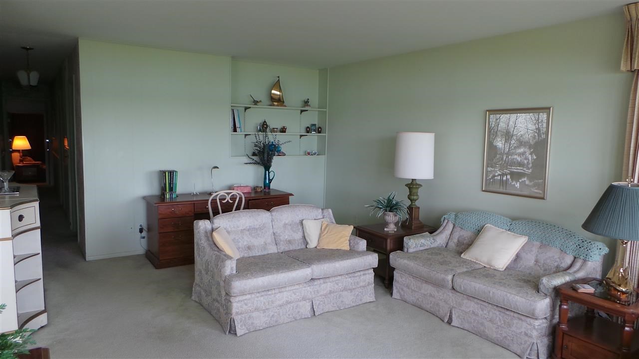 51166 N Shore Dr, Elkhart, IN 46514 photo 5