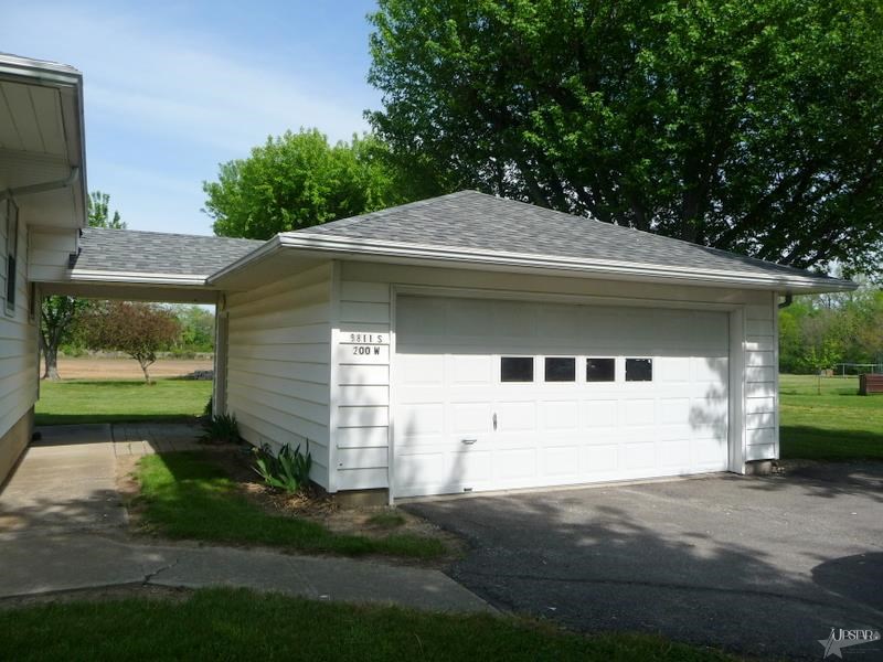 9811 S 200 W, Poneto, IN 46781 photo 3