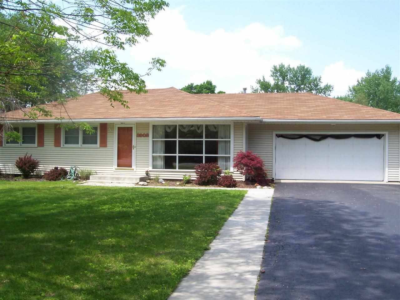 3908 Elmcrest Dr, Fort Wayne, IN 46809 photo 1