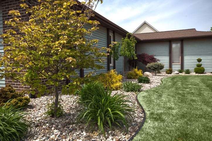 1623 Evergreen Pl, Elkhart, IN 46514 photo 2