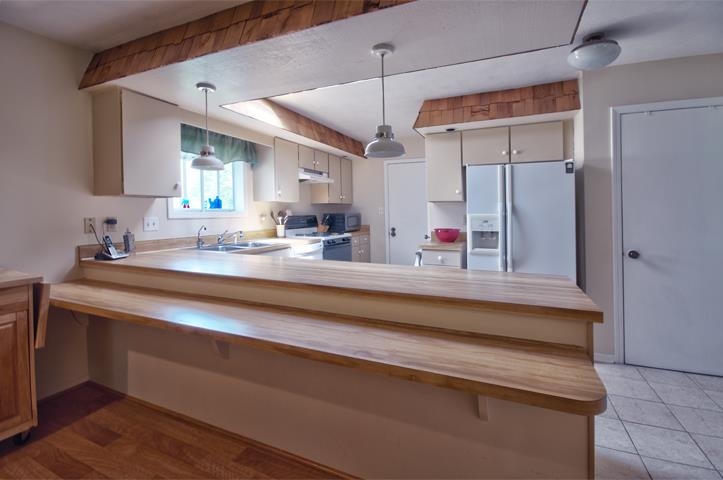 1623 Evergreen Pl, Elkhart, IN 46514 photo 7