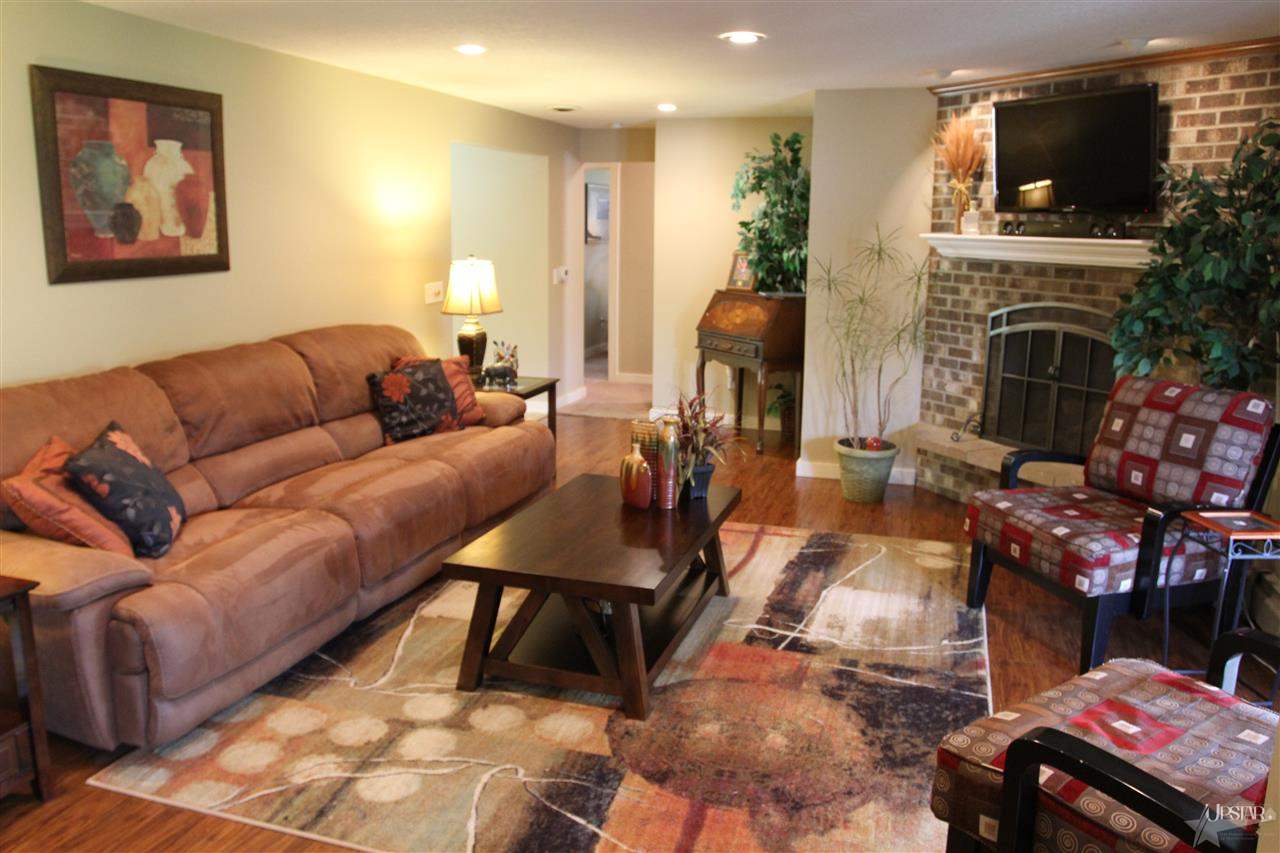 10509 Pine Mills Rd, Fort Wayne, IN 46845 photo 8