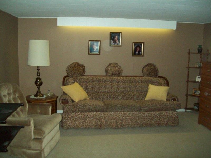 914 Lynwood Dr, Goshen, IN 46526 photo 21