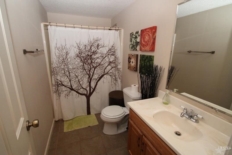 512 Teders St, Avilla, IN 46710 photo 27