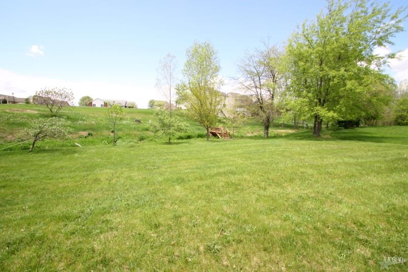 512 Teders St, Avilla, IN 46710 photo 8