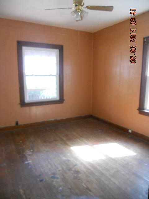 637 E Florida St, Evansville, IN 47711 photo 14