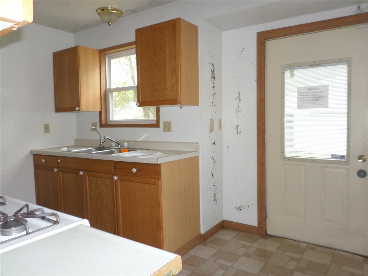 19755 Detroit Ave, South Bend, IN 46614 photo 6