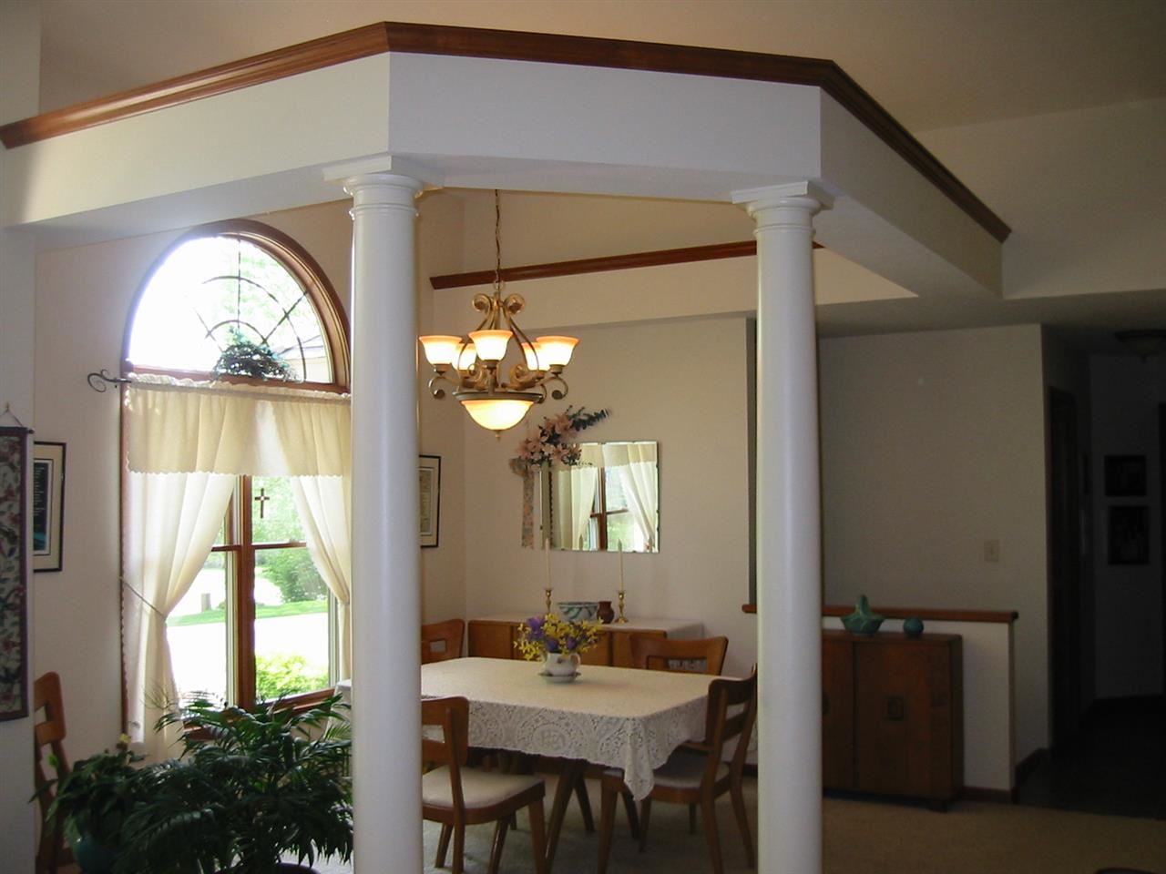 13703 Shavano Peak Dr, Middlebury, IN 46540 photo 4