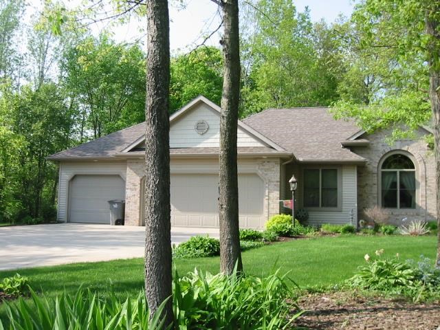 13703 Shavano Peak Dr, Middlebury, IN 46540 photo 28
