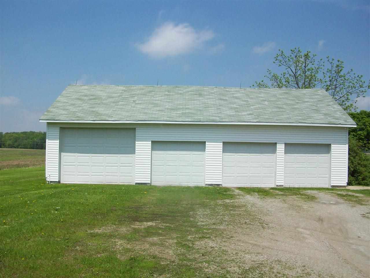 1320 S 300 E, Lagrange, IN 46761 photo 3