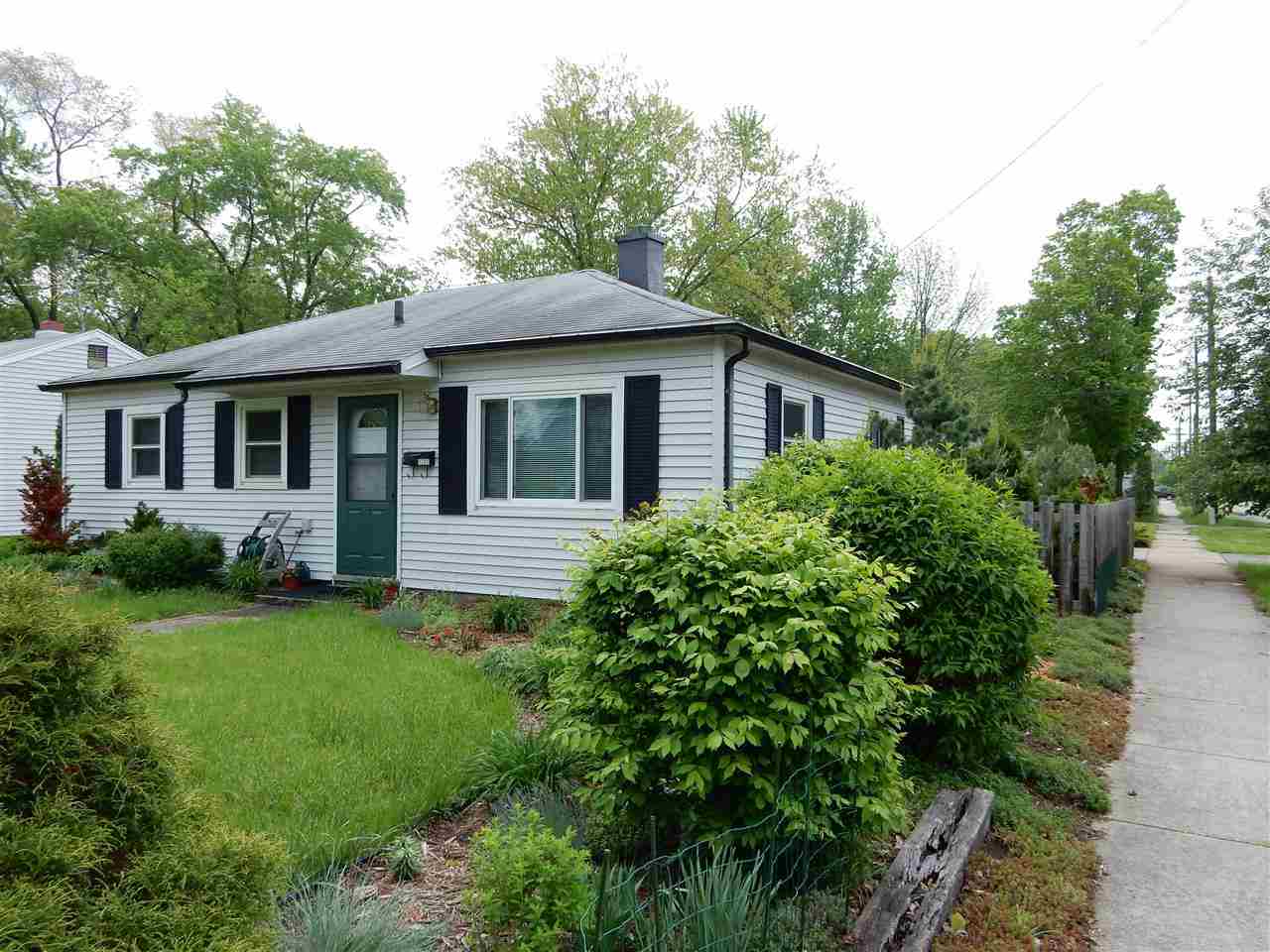 1203 Grant St, Elkhart, IN 46514 photo 1