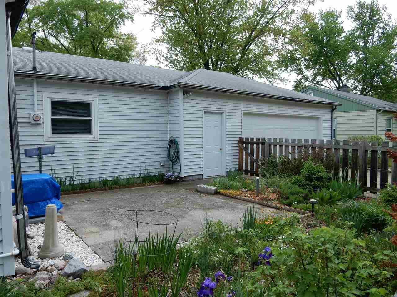 1203 Grant St, Elkhart, IN 46514 photo 3