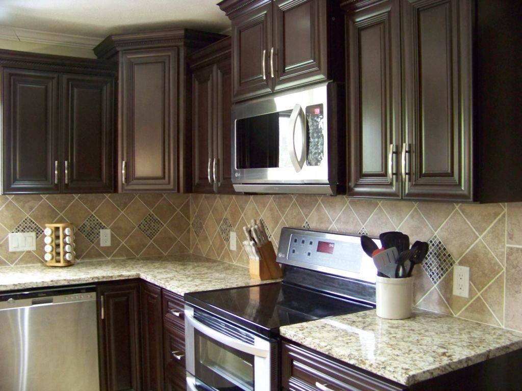 5992 W Hilltop Dr, Frankfort, IN 46041 photo 8