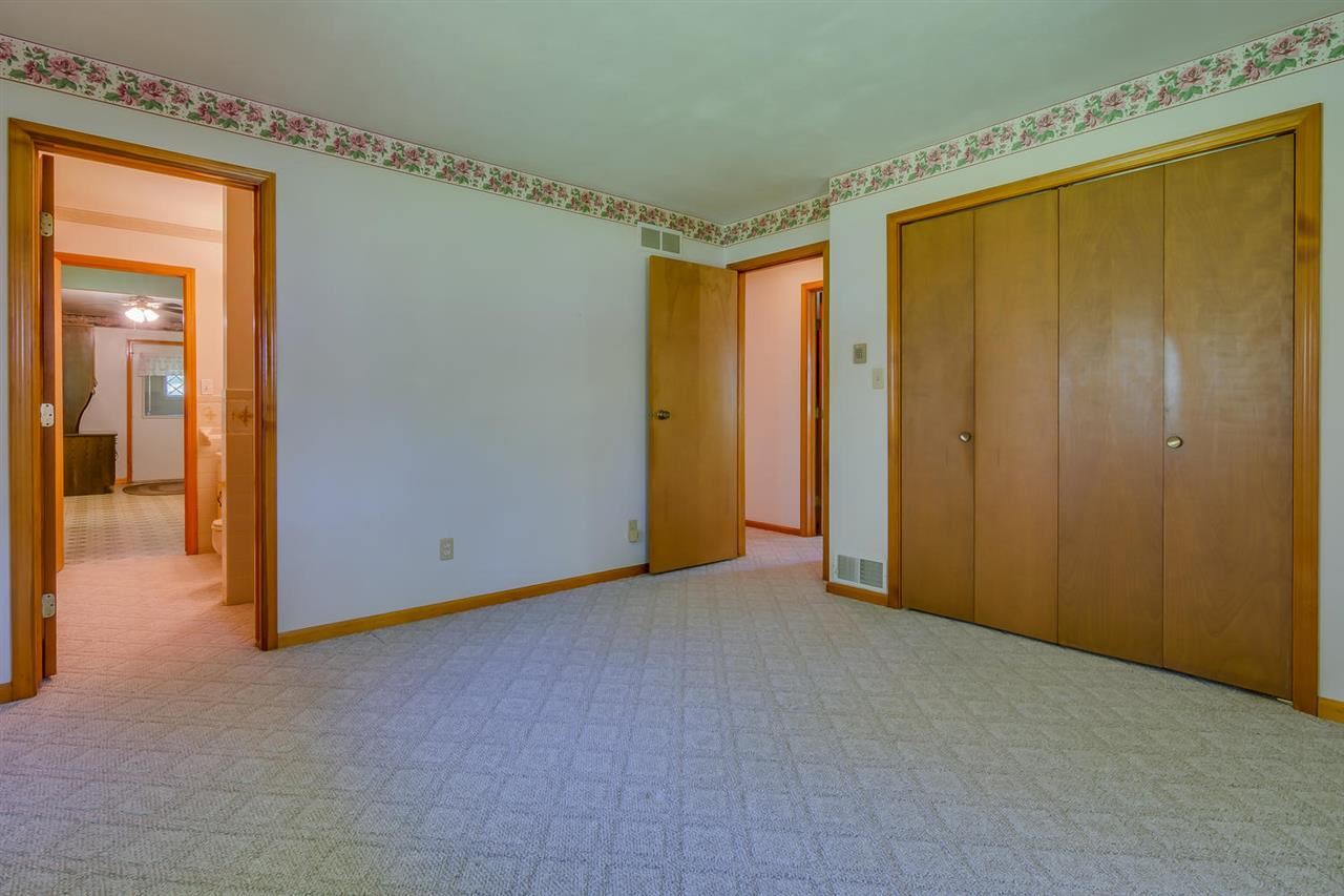 57400 Pine Rd, South Bend, IN 46619 photo 12