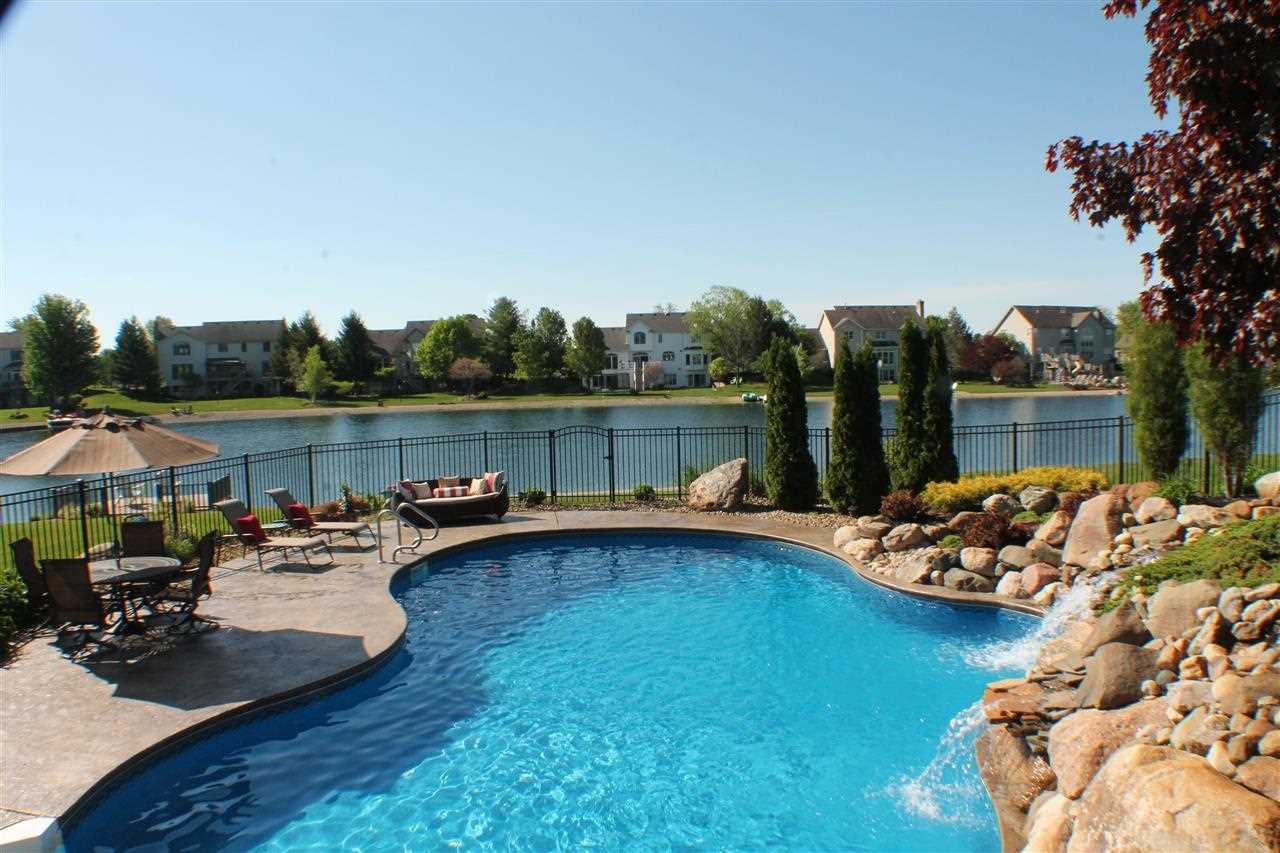 15230 Longford Dr, Granger, IN 46530 photo 29