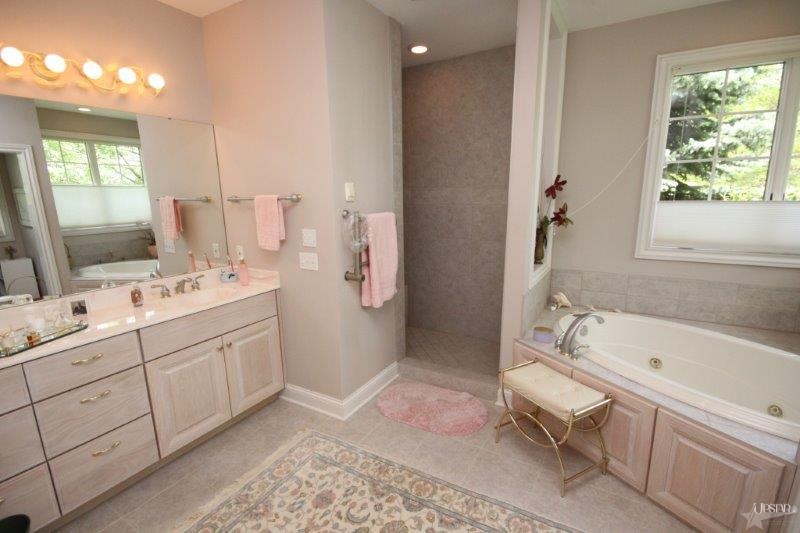 2923 Ambleside Way, Fort Wayne, IN 46804 photo 6