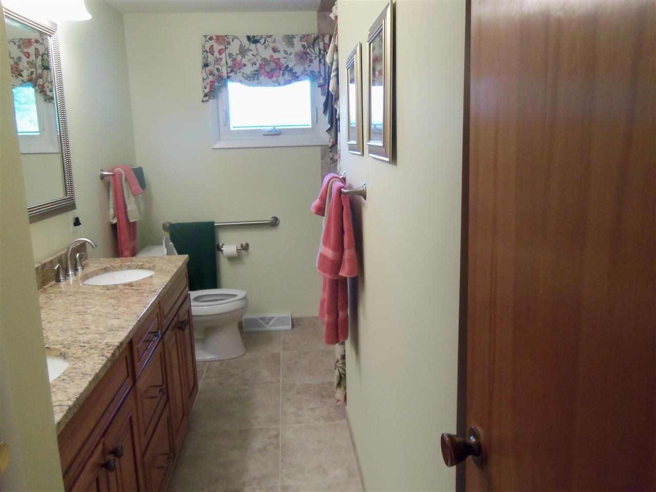 1930 Ridgewood Cir, South Bend, IN 46617 photo 23