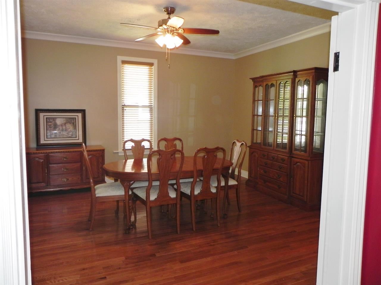 738 10th St, Tell City, IN 47586 photo 6