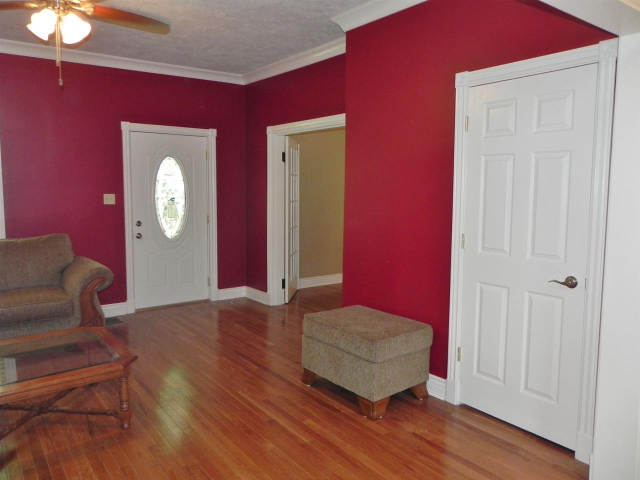 738 10th St, Tell City, IN 47586 photo 4