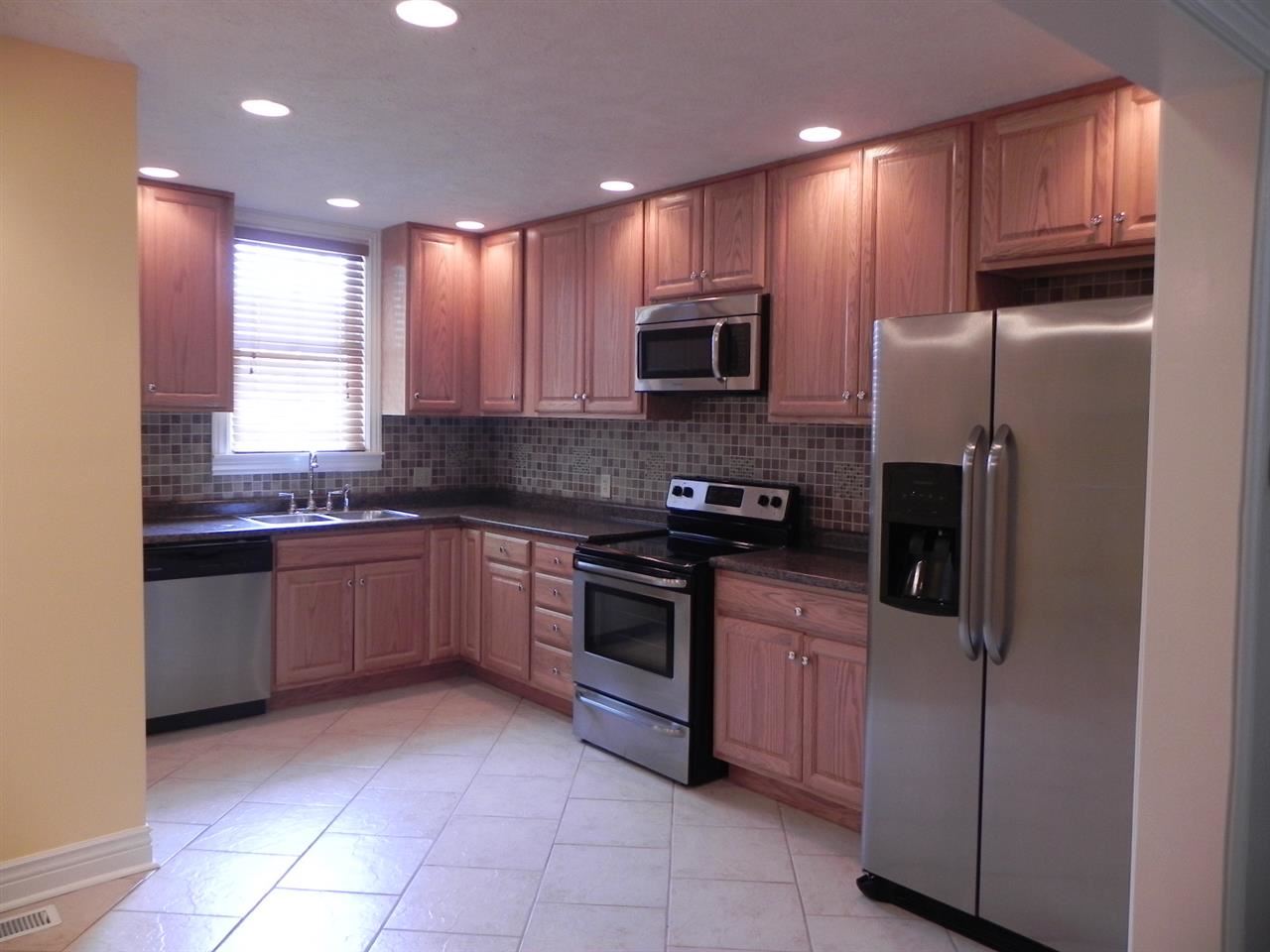 738 10th St, Tell City, IN 47586 photo 11