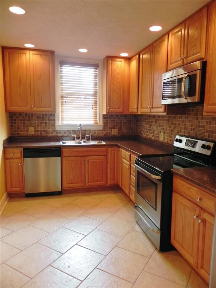 738 10th St, Tell City, IN 47586 photo 12
