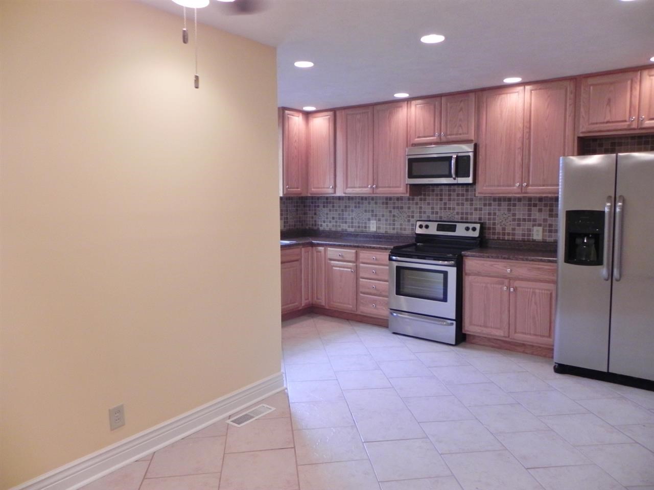 738 10th St, Tell City, IN 47586 photo 9
