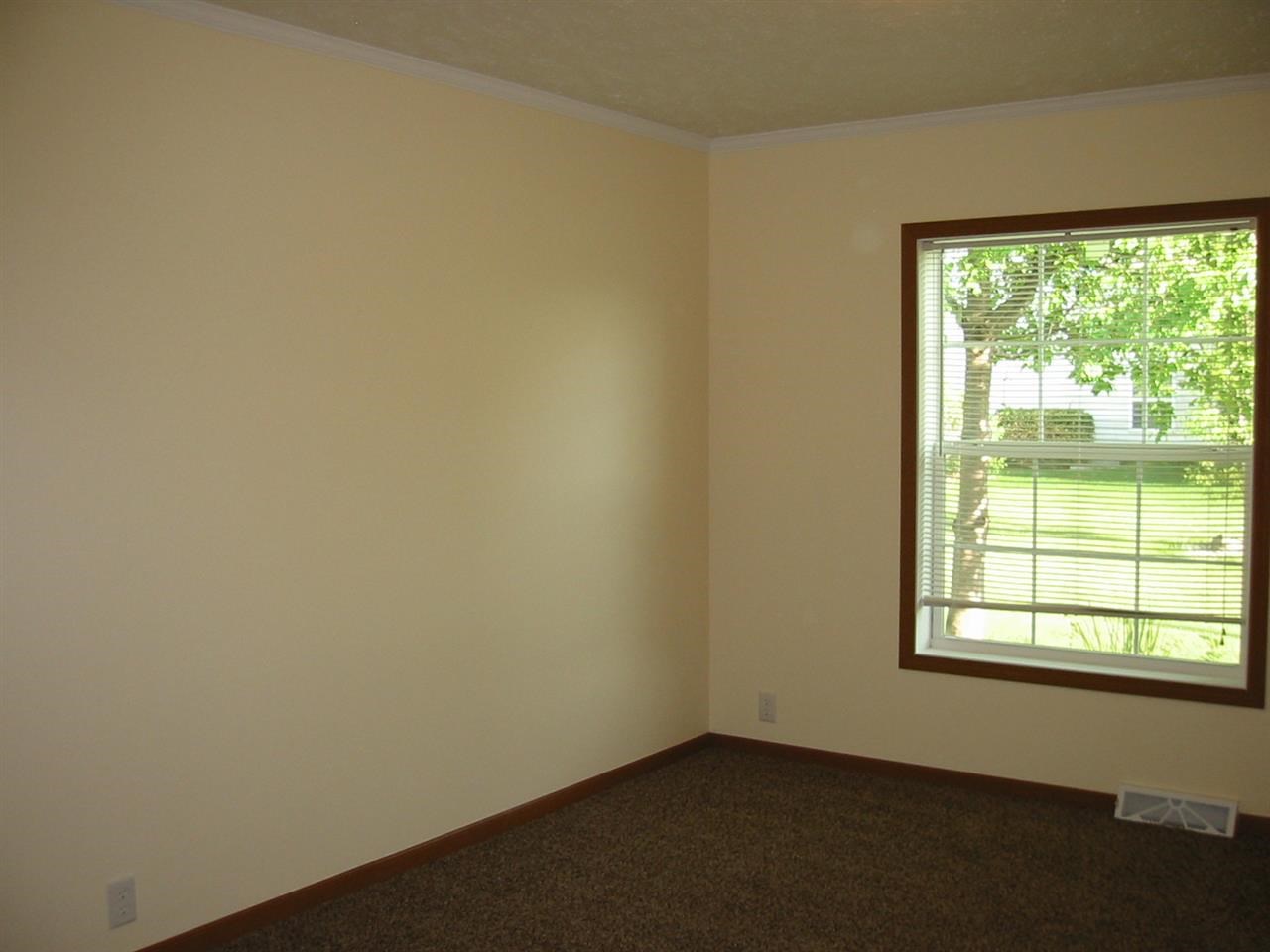 11954 N Rumpelstiltzkin Dr, Cromwell, IN 46732 photo 18