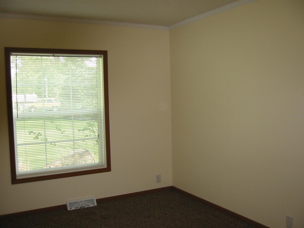11954 N Rumpelstiltzkin Dr, Cromwell, IN 46732 photo 20