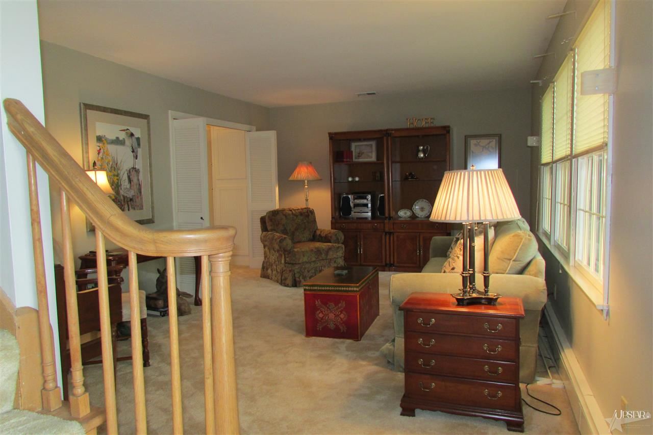 3934 Stanton Dr, Fort Wayne, IN 46815 photo 3