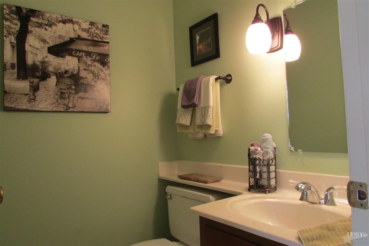 3934 Stanton Dr, Fort Wayne, IN 46815 photo 8