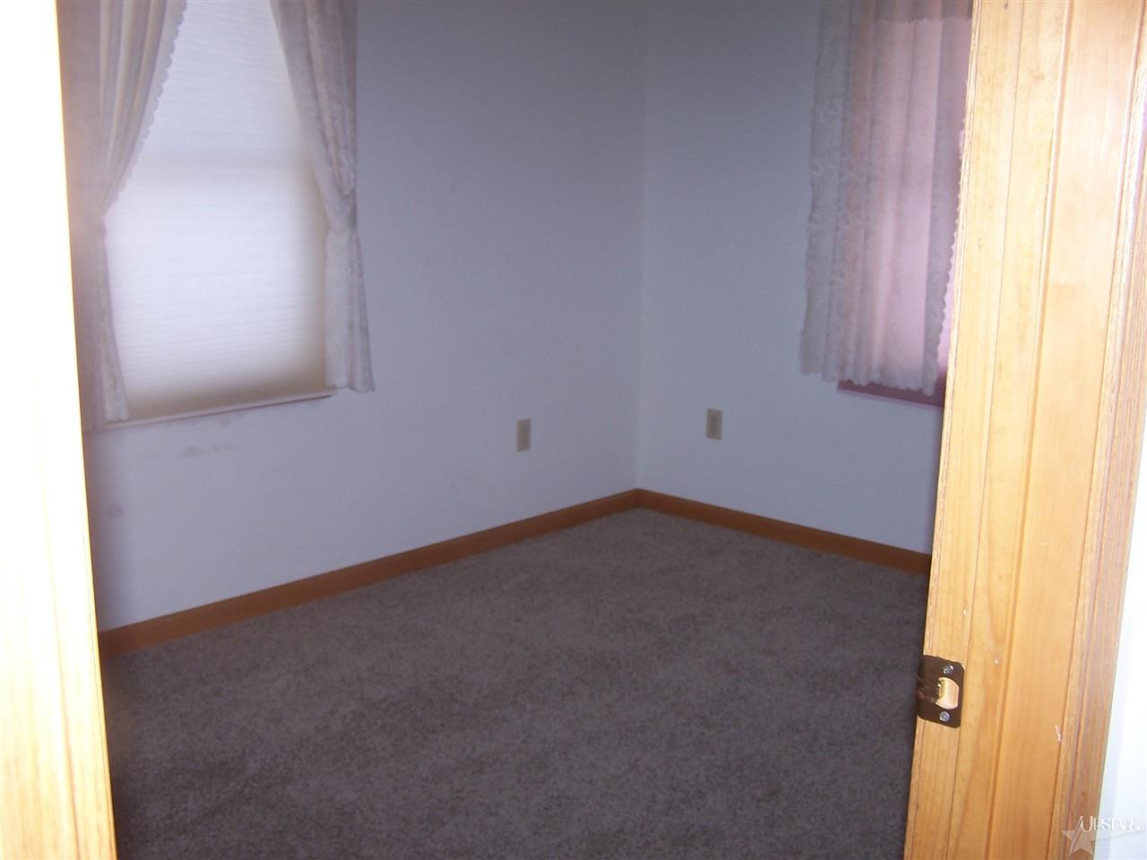 120 W Chapel Chase Dr, Decatur, IN 46733 photo 17